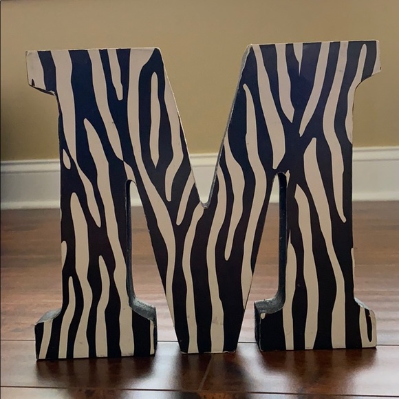 Zebra Print Standing “M” Letter - Picture 2 of 5